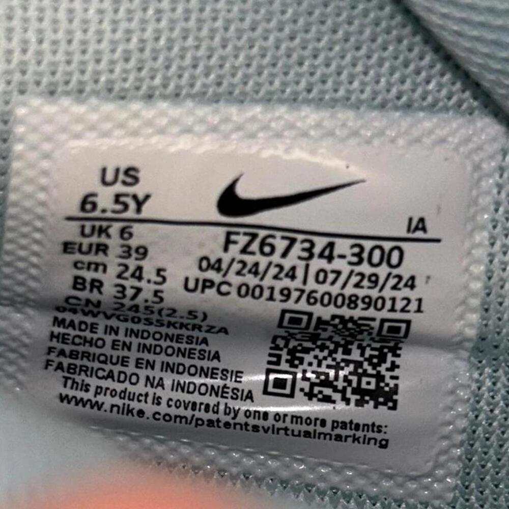 Giannis Immortality 4 "Royal Pulse" FZ6734-300 Youth 6.5 | New | Legit Verified - Picture 7 of 8